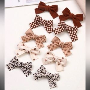 Add-on: Bow hair clips